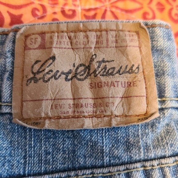 Levi Strauss Bootcut Jeans size 4 - Picture 5 of 5